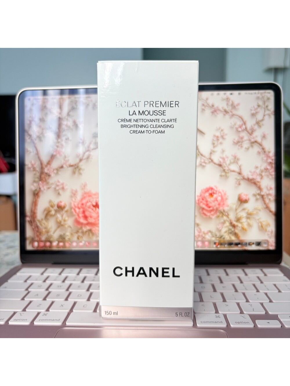 Chanel Eclat Premier La Mousse Face Wash